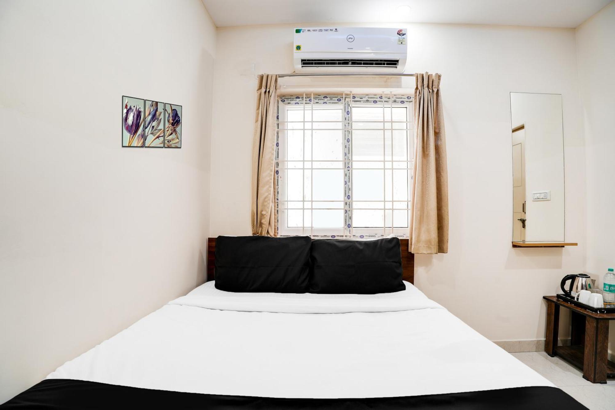 Super Hotel O Bangalore Near Reva Circle Formerly Cka Boarding Yelahanka Exterior photo